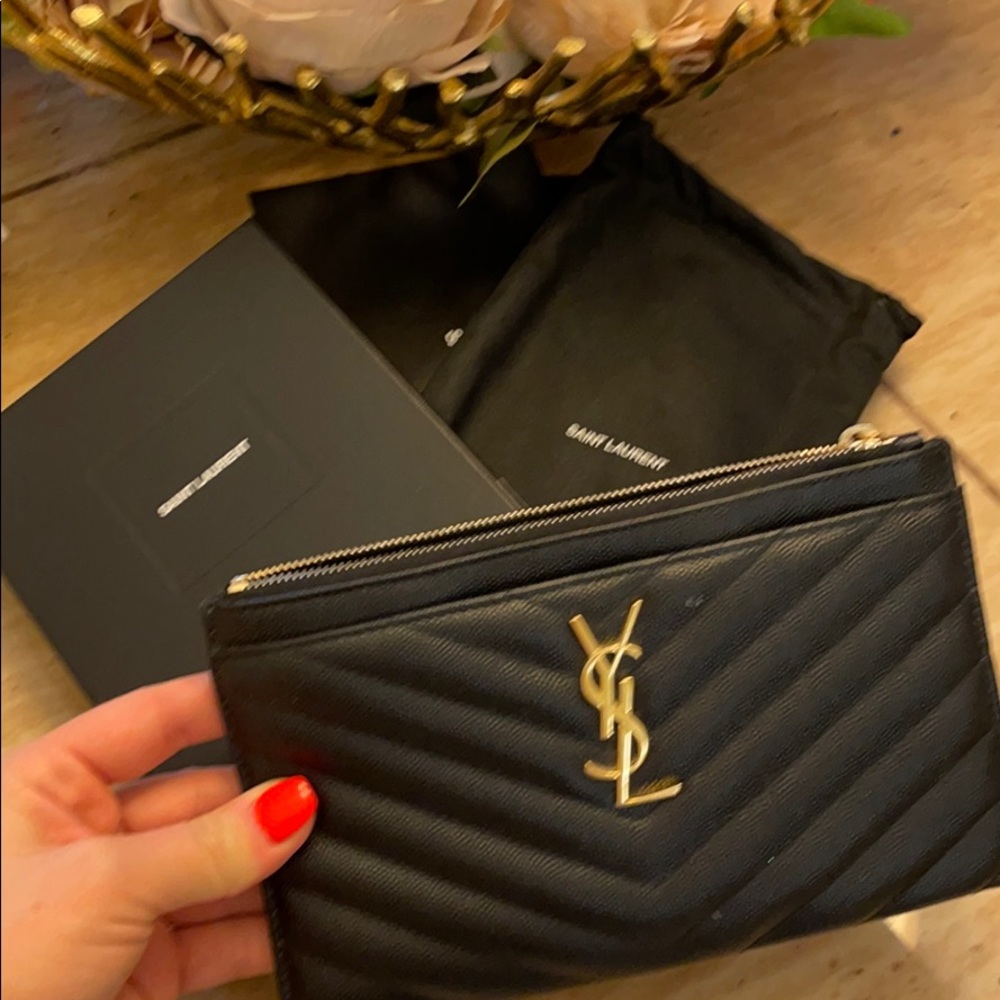 Ysl clutch - Picture 3 of 5